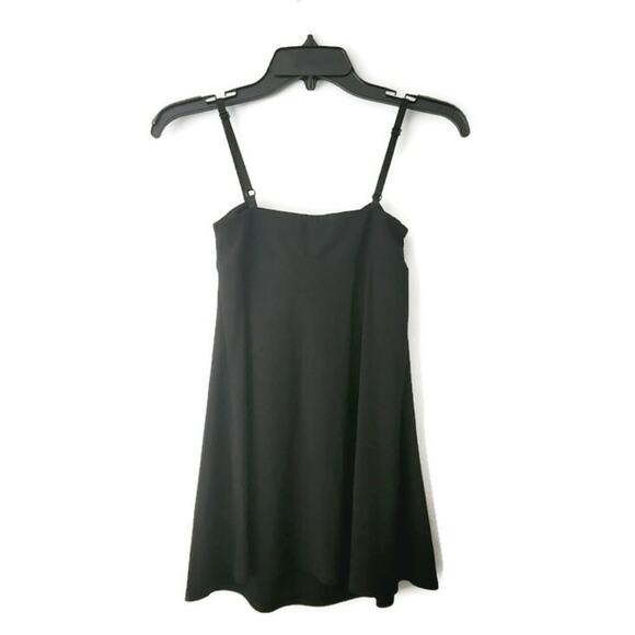 Guess Authentic Brand Women's Black Adjustable Strap Fitted Bodice Top XS - Picture 2 of 7